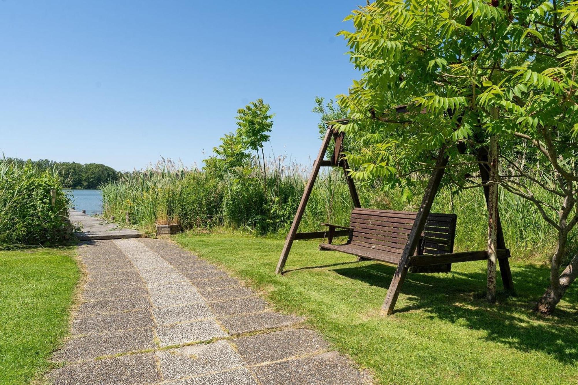 Haus Schwanensee Ploeni 12 Bosau Экстерьер фото